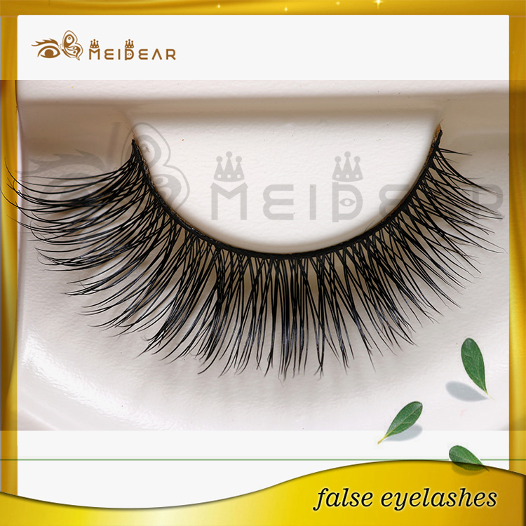 how to apply false eyelashes